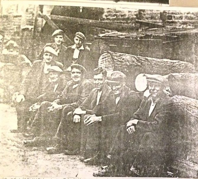 Kirk Mill, Group of Berry's Workmen, 1940s